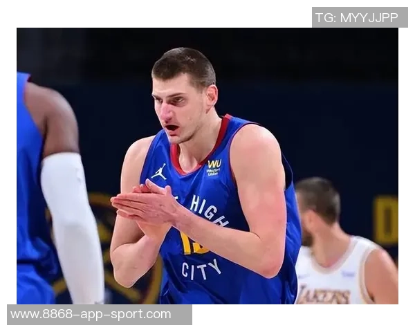 戈登盛赞约基奇统治力超凡阅读比赛能力令人惊叹